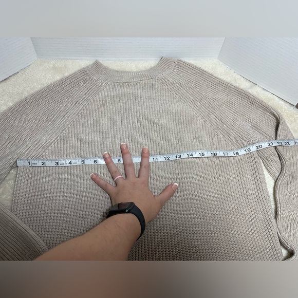 Jessica Simpson Women's Taupe Knit Crew Neck Sweater - Picture 5 of 5